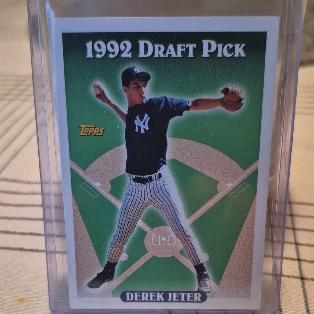 Topps 1992 Draft Pick Card with Green and Navy